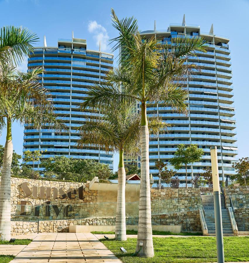 Sunset Drive 90210 Apartment Бенидорм Екстериор снимка