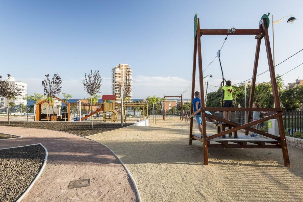 Sunset Drive 90210 Apartment Бенидорм Екстериор снимка